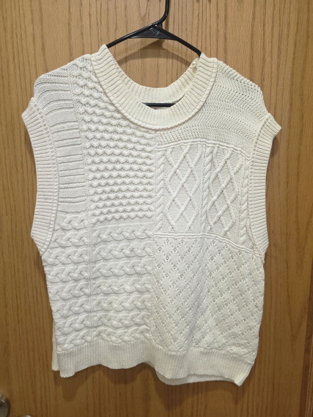 Cream Cable-Knit Sleeveless Sweater Vest